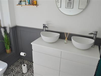 Picture 12